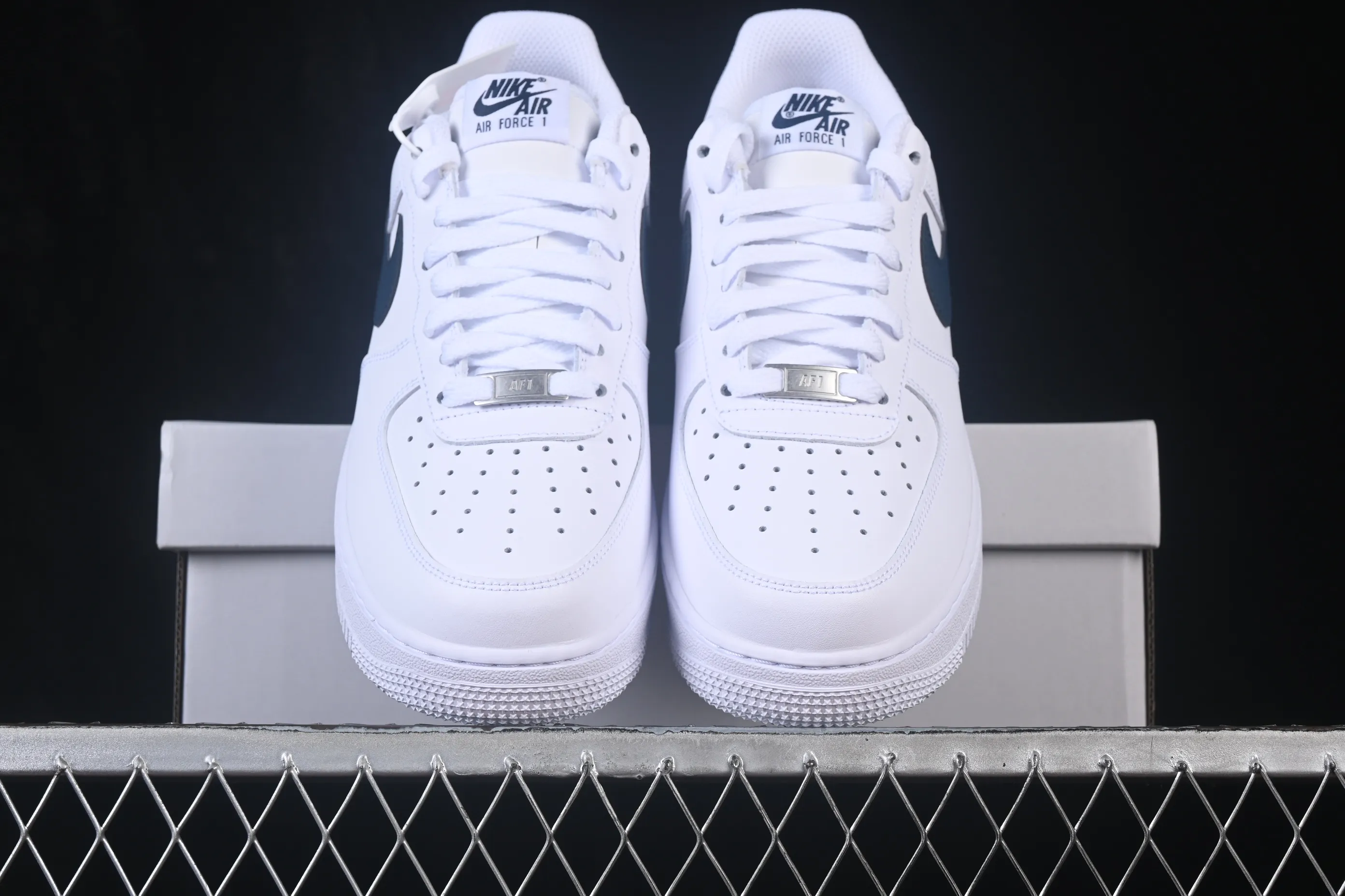 All categories Nk Air Force 1 Air Force series Nk Air Force 1 Low Air Force low-top Nike Air Force 1'07 Low Air Force 1 low-top casual sneakers IQ0407-100